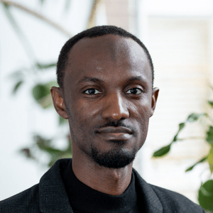Dr Mahmoud Maina - Award-winning Researcher and Educator